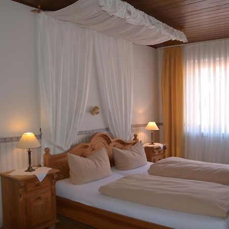 Hotel Feiden Garni Ediger-Eller Exteriör bild