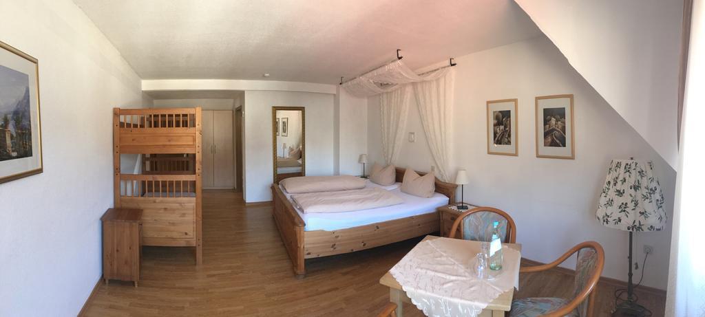 Hotel Feiden Garni Ediger-Eller Exteriör bild